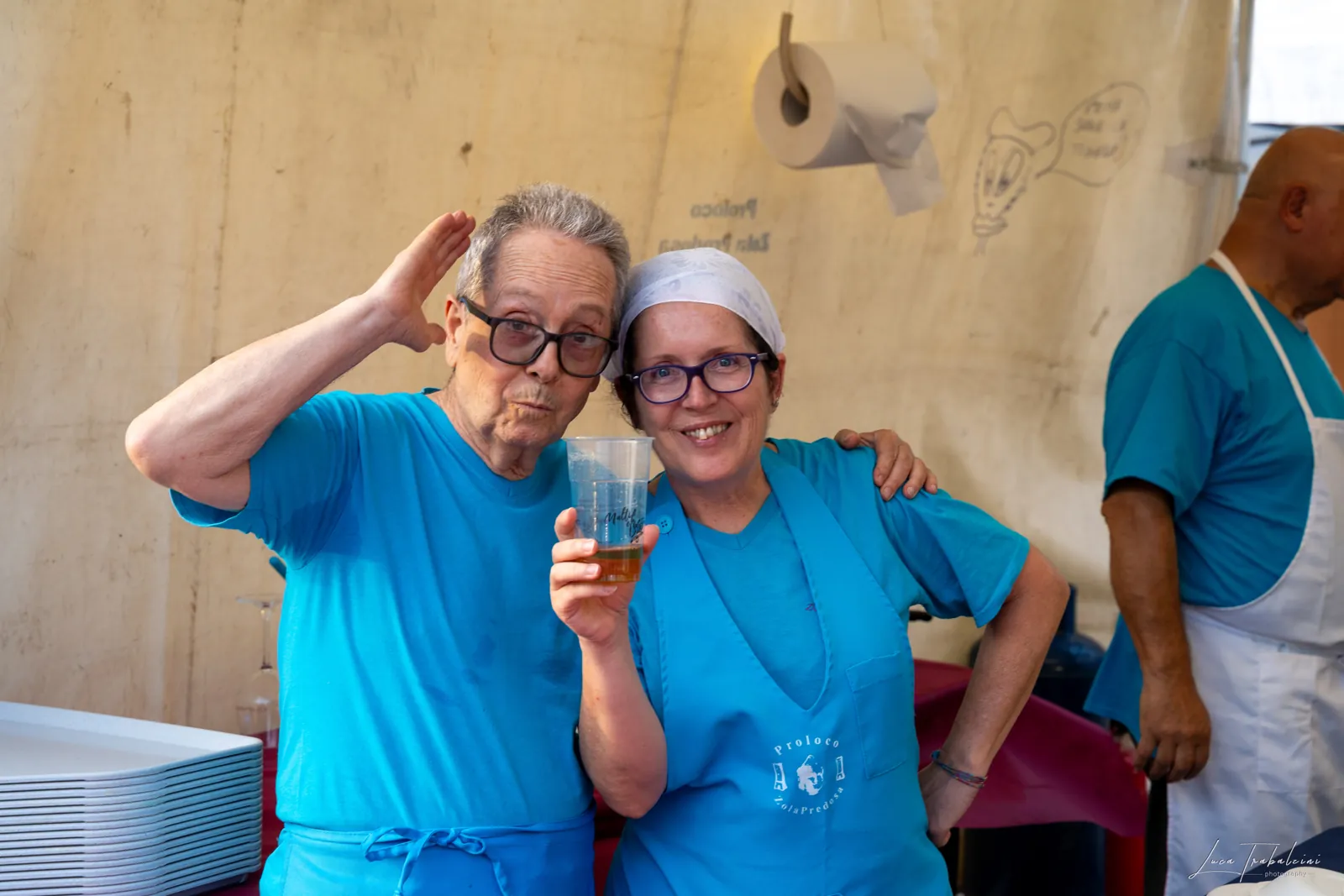 Volontari della Pro Loco alla Fira d'Zola 2026